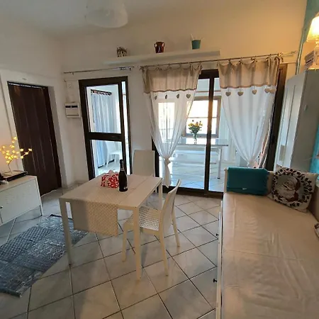 Oda Una Terrazza Su Pareti - Goelba Apartamento *
