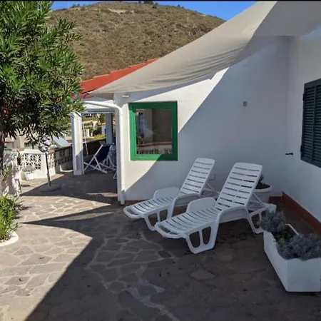 Apartmán Oda Una Terrazza Su Pareti - Goelba Casa Morcone