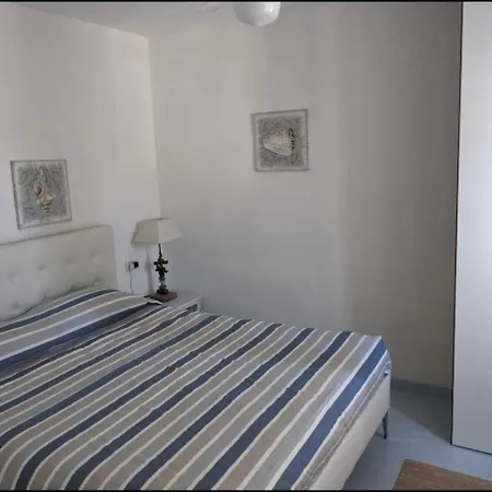 Oda Una Terrazza Su Pareti - Goelba