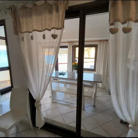 Oda Una Terrazza Su Pareti - Goelba Апартаменты *