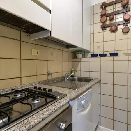 Апартаменты Oda Una Terrazza Su Pareti - Goelba Casa Morcone